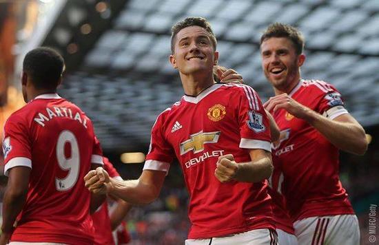 尤其是在梅 尤其是在梅